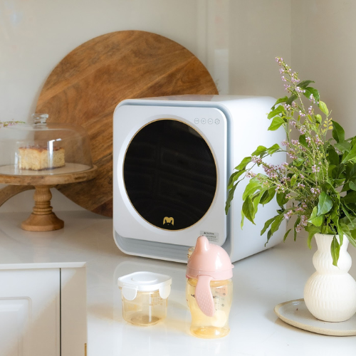 How Omababy latest UVC-LED technology helps with sterilising