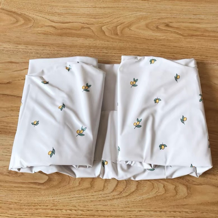 foldable and compact